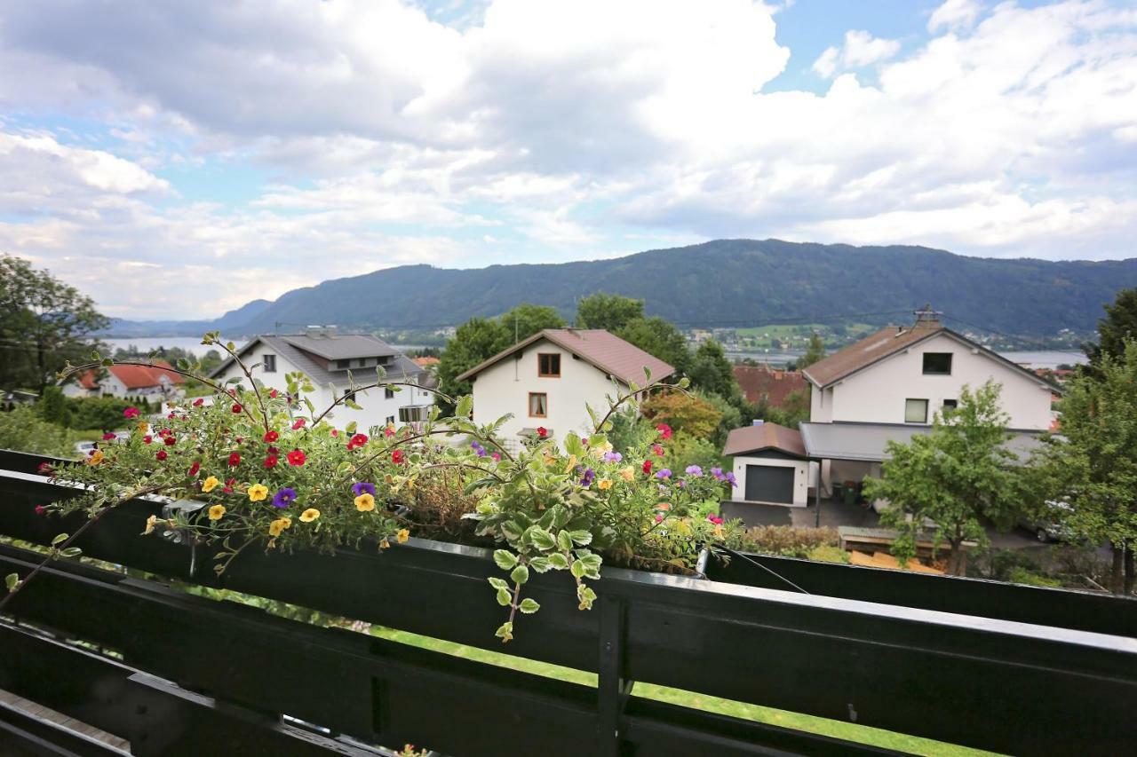 Ferienwohnung Landhaus Danita Bodensdorf Exterior foto